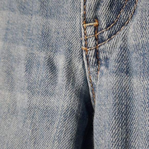 AEO Women's Distressed Artist Flare Jeans Sz 6R - Picture 3 of 12